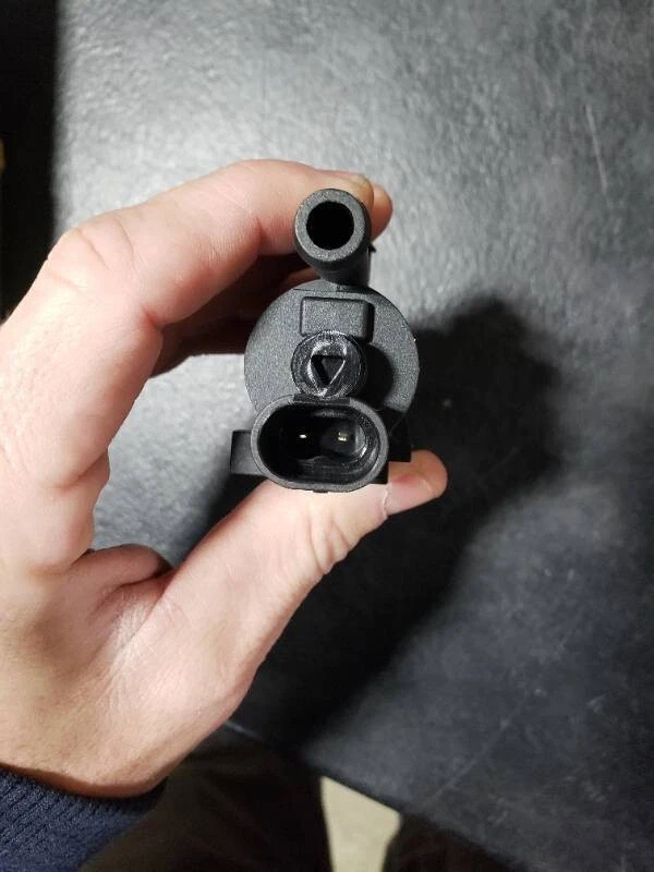 Sensor de flujo de masa de aire 22204 21010 sensor MAF adecuado para Toyota Tacoma 4Runner Foto 1 de 2