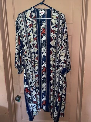 Bongo Étnico Geométrico Estampado Boho Fluido Largo Kimono Plumero Mujer Grande Foto 1 de 4