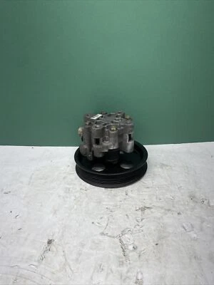 Bomba de dirección asistida Chrysler Pacifica 2007-2008 OEM 04861582AA Foto 1 de 4