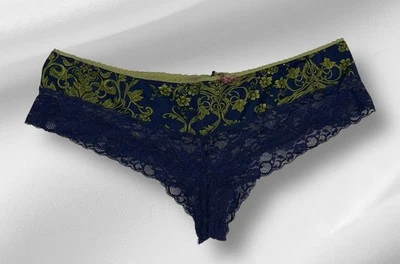 Bragas de bikini bordadas de malla transparente de encaje verde y azul para mujer Foto 1 de 4