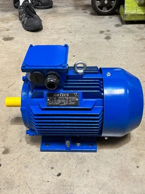 AMTECS MOTOR - AMT1- 4KW - 1440RPM - 400/690V - 112 FRAME - FOOT MOUNT - 3 PHASE - Image 1 of 3