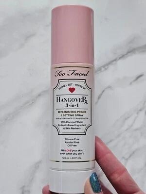 Too Faced HangoveRx 3-в-1 восполняющий праймер и установочный спрей (4 унц.) - Изображение 1 из 4