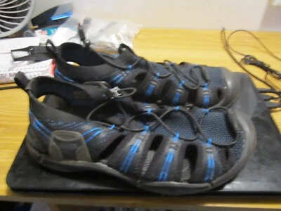 Мужские синие водонепроницаемые сандалии Keen в хорошем состоянии, размер 10 США, Таиланд. - Изображение 1 из 3