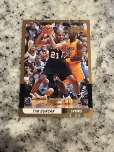 2004 BOWMAN SIGNATURES GOLD TIM DUNCAN #21 RARE INSERT /50 - Picture 1 of 3