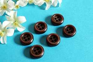 121C/ Splendid Small Buttons " Wood " Brown Lot Of 6 Buttons Ep. 1970/80 - Picture 1 of 4
