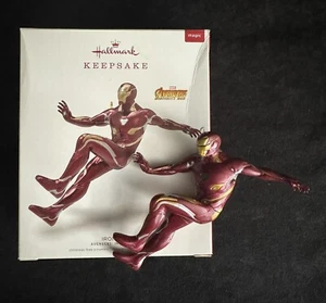 Hallmark Keepsake Ornament 2018 Iron Man Avengers Infinity War Magic - Picture 1 of 9