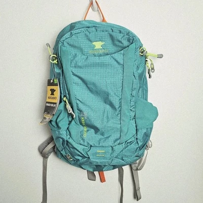 Mountainsmith Clear Creek 20 WSD Hiking Bag Day Pack Padded Womens Caribe Blue - Image 1 of 4