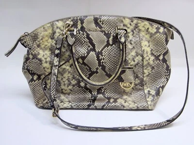 Bolso Bandolera Michael Kors Riley Negro Tostado Beige Pitón Cuero Repujado Foto 1 de 4