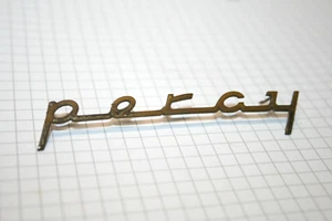 Schriftzug, Emblem - " percy "  von Loewe Opta (Kofferradio)              [RT3] - Picture 1 of 3