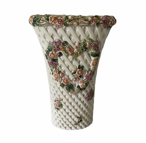 LBK Ceramic Lattice Woven 3D Rose Floral Heart Design 9” Vase - Picture 1 of 11