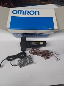 Omron F-30E 12 VDC Vision Sensor Type F30 New In Box - Picture 1 of 17
