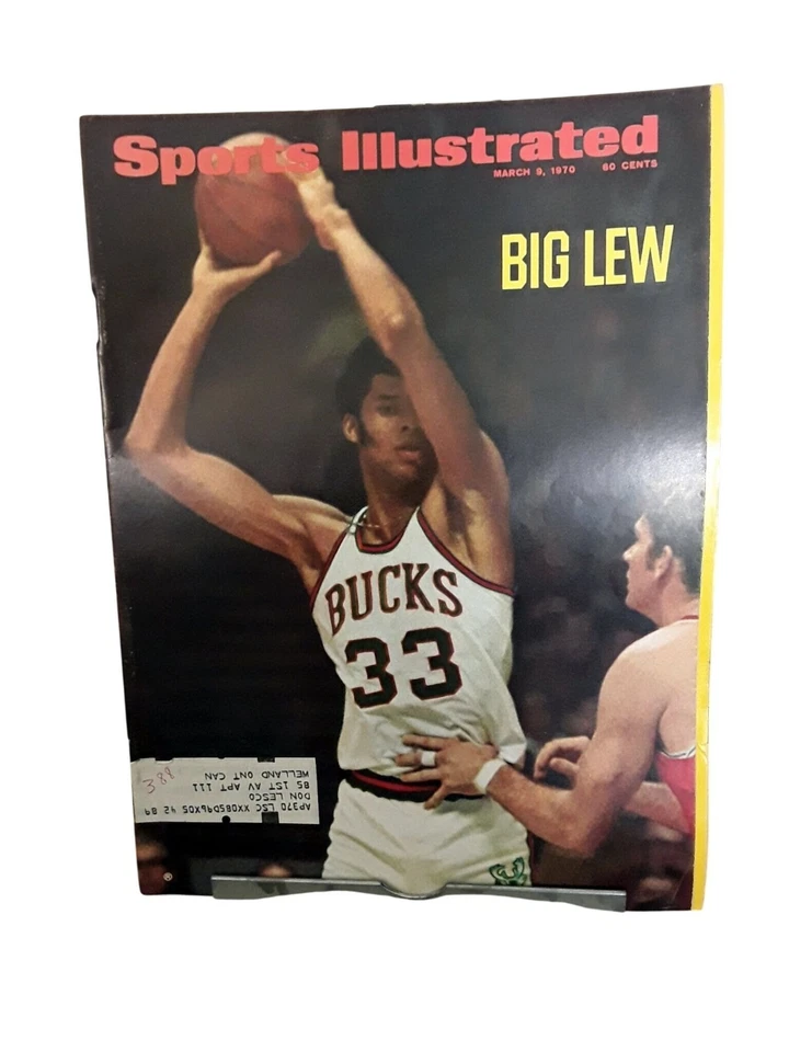 Sports Illustrated March 1970 Lew Alcindor Jabbar Milwaukee Bucks - Image 1 of 1