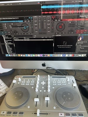 VESTAX SPIN2  DJ Turntable Controller for iPad, iPhone,and Mac- SPIN 2  (Tested) - Image 1 of 4