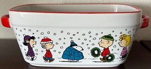 Peanuts Snoopy & The Gang Natale Neve 9" x 5" Teglia Pane Pagnotta da Forno Nuova - Foto 1 di 5