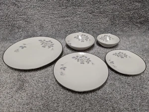 5 Piece Noritake Ivory China 7537 Rosalind Plates and Bowls Service for 1 - Picture 1 of 24
