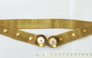 Metall-Gürtel mit zweiteiliger Schließe und Perlmutt-Imitation - Picture 1 of 4