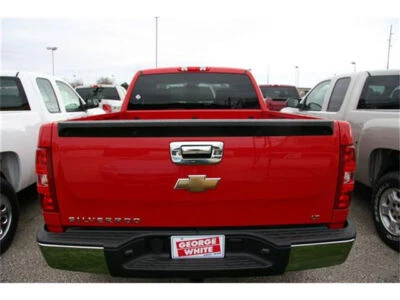 Cubierta de manija de puerta trasera Putco 87954JDMM para Chevrolet Silverado 1500 2007-2013 Foto 1 de 4