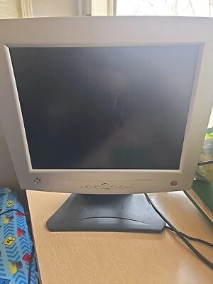 Retro Gateway FPD1530 15" LCD Black Monitor w/Stand VGA Cable And Power cord.  - Image 1 of 3