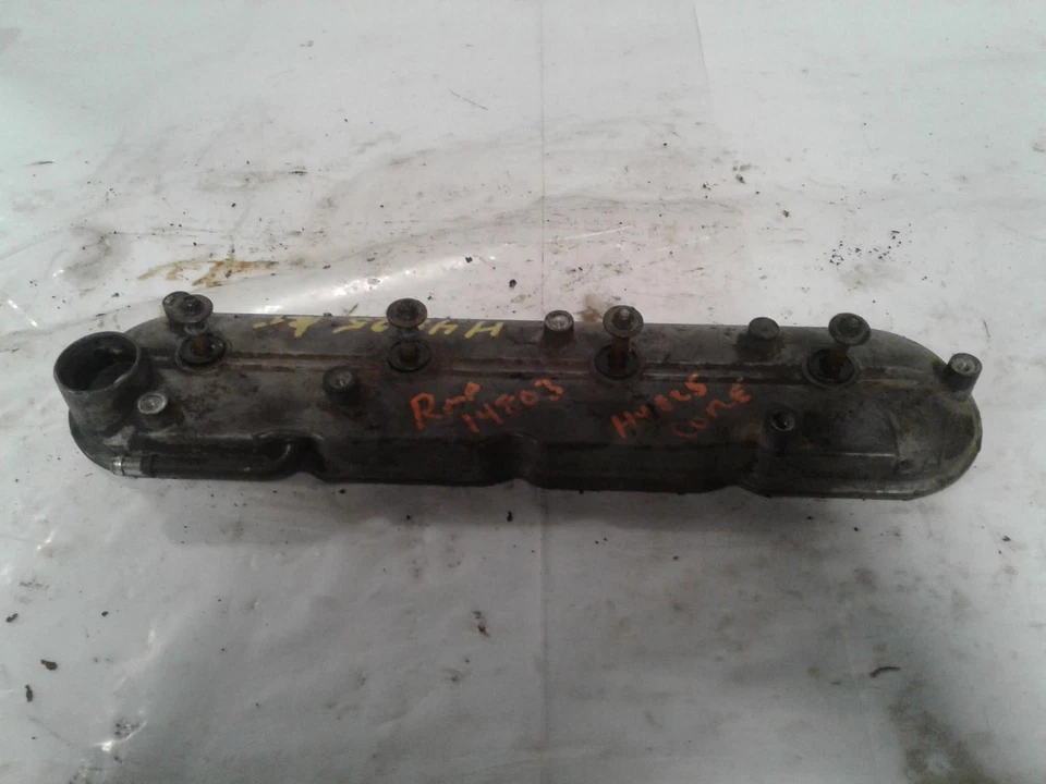 Used Engine Valve Cover fits: 2007 Cadillac Escalade Valve Cover Grade A — 第 1/4 张图片