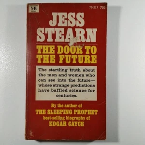 The Door to the Future by Jess Stearn VINTAGE Paperback Fifth Printing 1970 - Bild 1 von 12