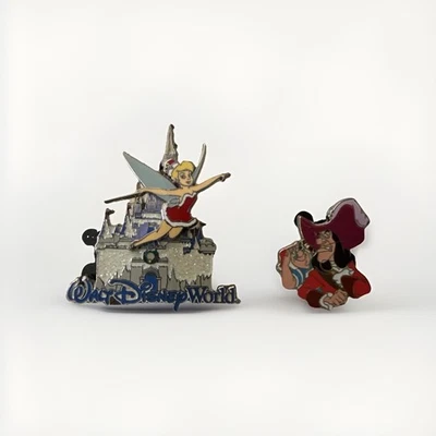 2008 Disney Tinker Bell Sparkl Christmas Flying W/ Castle Trading Pin hook+ smee - Image 1 of 4