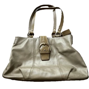 Coach F19248 MEDIUM Vintage Olive Cream Green Soho Leather Shoulder Bag Y2K - Picture 1 of 20