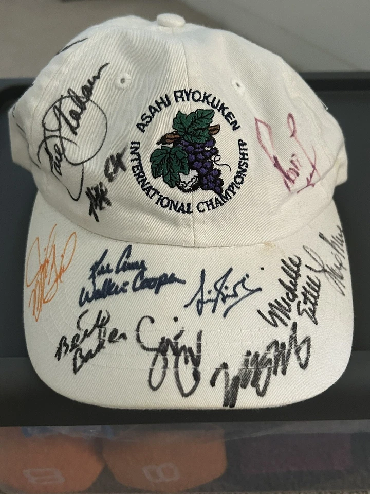 2001 LPGA inaugural Asahi Ryokuken International Championship hat with autograph - Image 1 of 4
