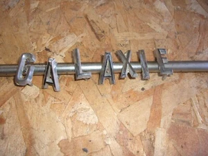 1962 63 Ford Galaxie trunk lid deck script letters - Bild 1 von 5