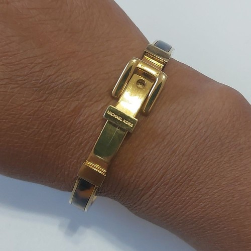 Bracciale stile fibbia tono oro resina tartaruga Michael Kors