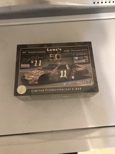 Monogram Lowe’s 50th Anniversary 1996 Thunderbird. - Bild 1 von 4