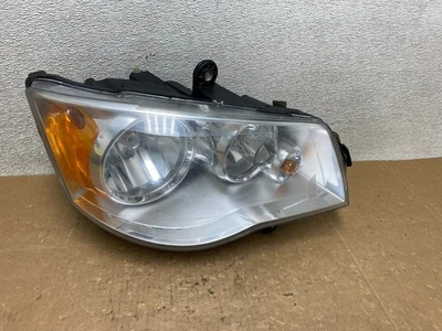 2011 to 2016 Chrysler Town and Country Right Passenger Headlight V5128 DW - Image 1 of 4