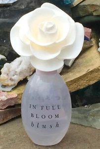 Kate Spade In Full Bloom Blush Eau de Parfum .25 oz. Mini Splash - Picture 1 of 1