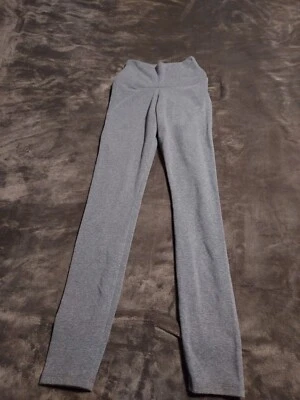 Leggings Simply Vera VeraWang - Gris - Cintura Alta - Talla Pequeña Foto 1 de 4