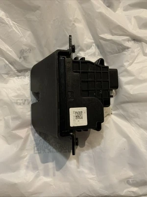 Hyundai Tucson 2016-2021 puerta trasera puerta levadiza maletero pestillo bloqueo actuador OEM Foto 1 de 4