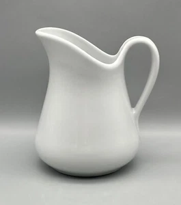 Jarra pequeña de porcelana blanca PILLIVUYT Francia casa de campo francesa 32 oz - Imagen 1 de 7