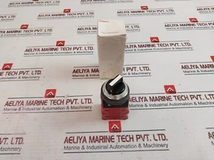 IDEC ASN222N Selector Switch 10A 600V - Picture 1 of 11