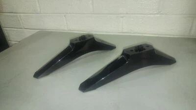 TV LCD 55" Magnavox 55MV387Y Negro Soporte Patas Foto 1 de 2