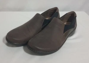 NEU Clarks Cora Damen-Halbschuhe lila dunkel taupe Leder Größe 9 - Bild 1 von 6