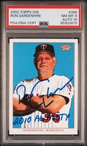 PSA 8 / 10 AUTO RON GARDENHIRE 2002 TOPPS 206 SIGNED IP AUTOGRAPH CARD #398 - Bild 1 von 2