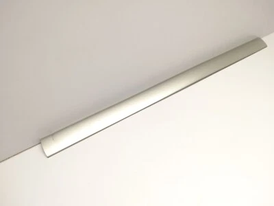 Toyota Highlander 2001-2007 moldura delantera derecha plata OEM 75731-48020-B0 Foto 1 de 4