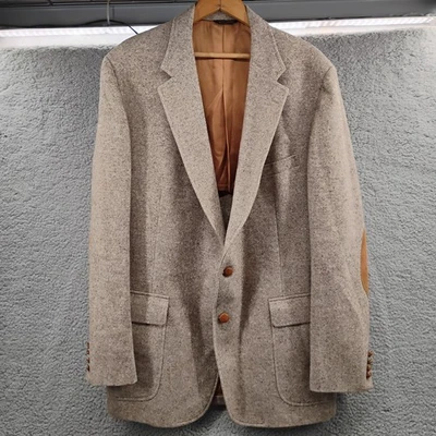 VINTAGE Cricketeer Sport Coat Mens 46? Tan Tweed Donegal Flecked Elbow Patches - Image 1 of 4