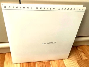 MFSL Beatles White Album LP Play Graded NM Like New ! - Picture 1 of 9