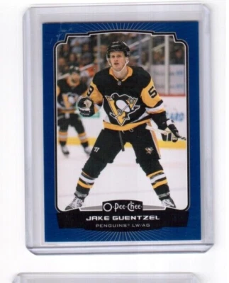 2022-23 O-Pee-Chee Blue Border Base Card # 10 Jake Guentzel Pittsburgh Penguins - Image 1 of 2