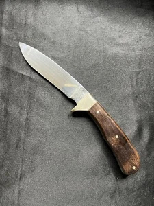 KABAR USA 1240 WOOD HANDLED HUNTING KNIFE 4” - Picture 1 of 4
