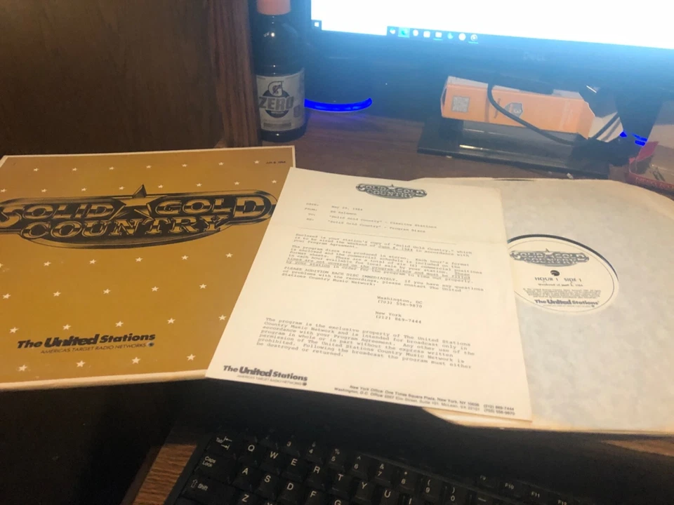 Solid Gold Country--June 08, 1984--3 hour radio show--(3 LPs) - Image 1 of 1