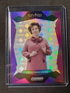 2024 Kakawow Harry Potter Dolores Umbridge #21 púrpura paralelo/135 - Imagen 1 de 2