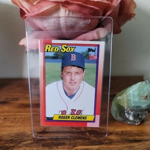 1990 Topps Roger Clemens Boston Red Sox #245 Baseball Card - Picture 1 of 5
