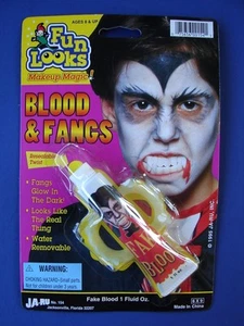 RARE VINTAGE 1995 Dracula Theatrical Vampire Blood & Kit Fangs Set HALLOWEEN MOC - Picture 1 of 8