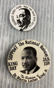 vintage Martin Luther King PINBACK LOT Support National Holiday & Peace Justice - Picture 1 of 12