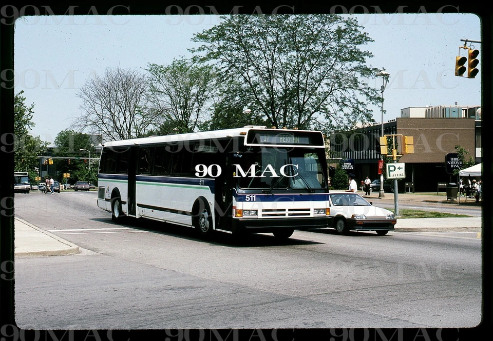 NASHVILLE MTA. Autobús de metro flexible #511. Nashville (TN). Diapositiva original 1988. (A) Foto 1 de 1